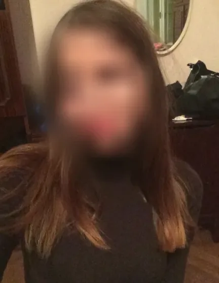 Anna, 29