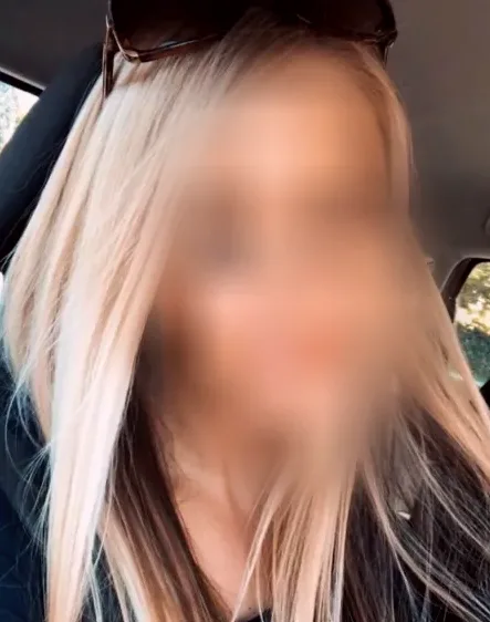 Ayla, 35