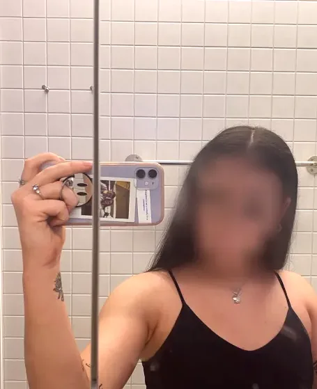Carlijn, 26