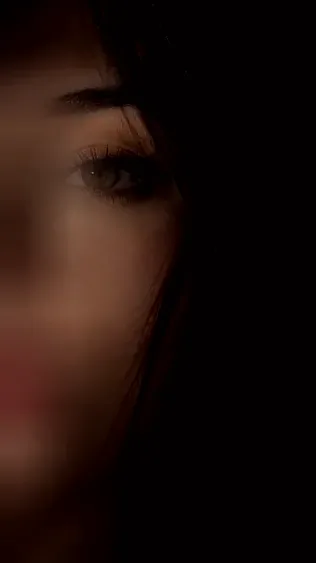 Fleur, 26