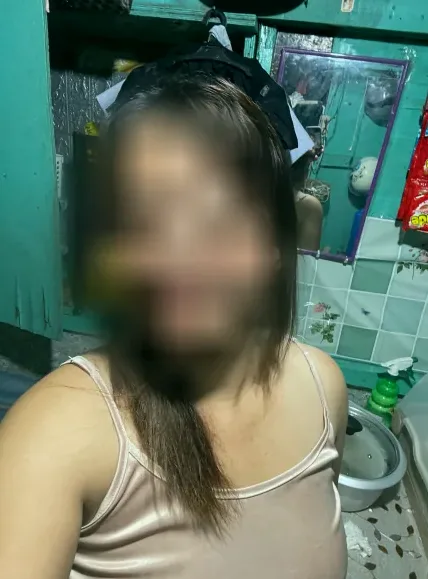 Linda, 32