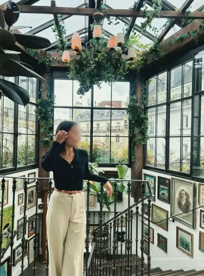 Lotte, 30