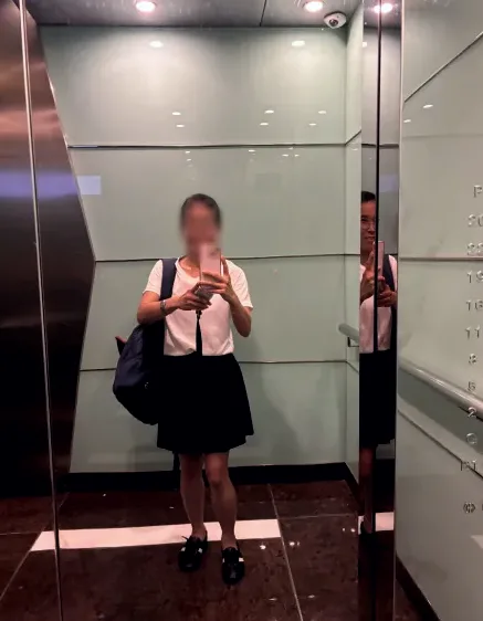 Lotte, 39