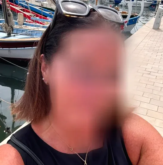 Salma, 32